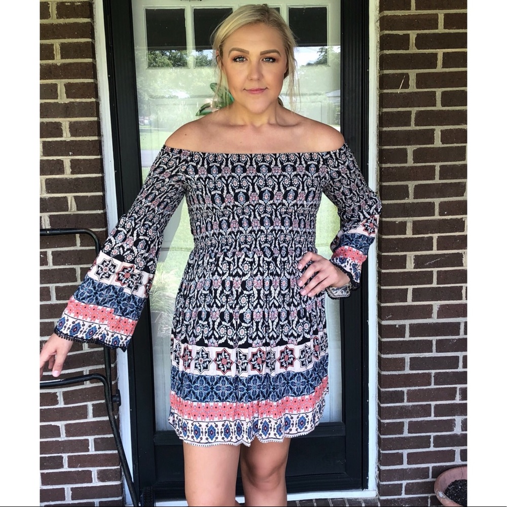 Off the shoulder bell sleeve dress